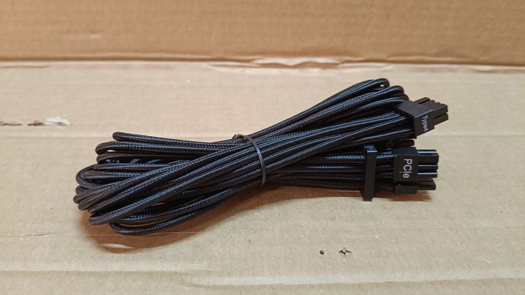 CORSAIR  Premium Kable PCIe z pojedynczą osłoną