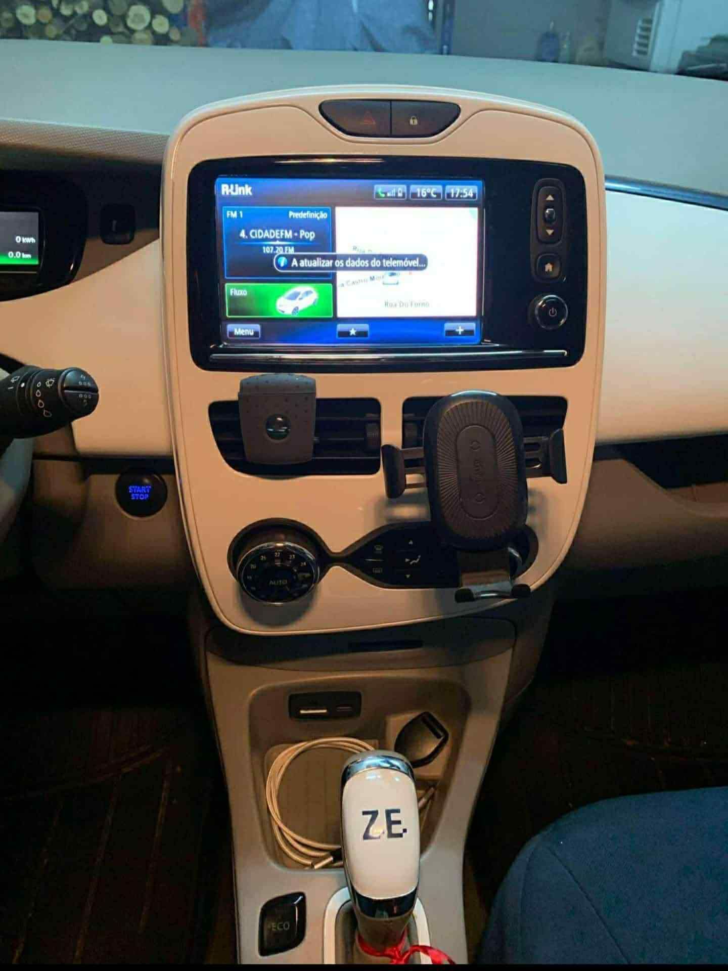 Zoe Q-210 elétrico