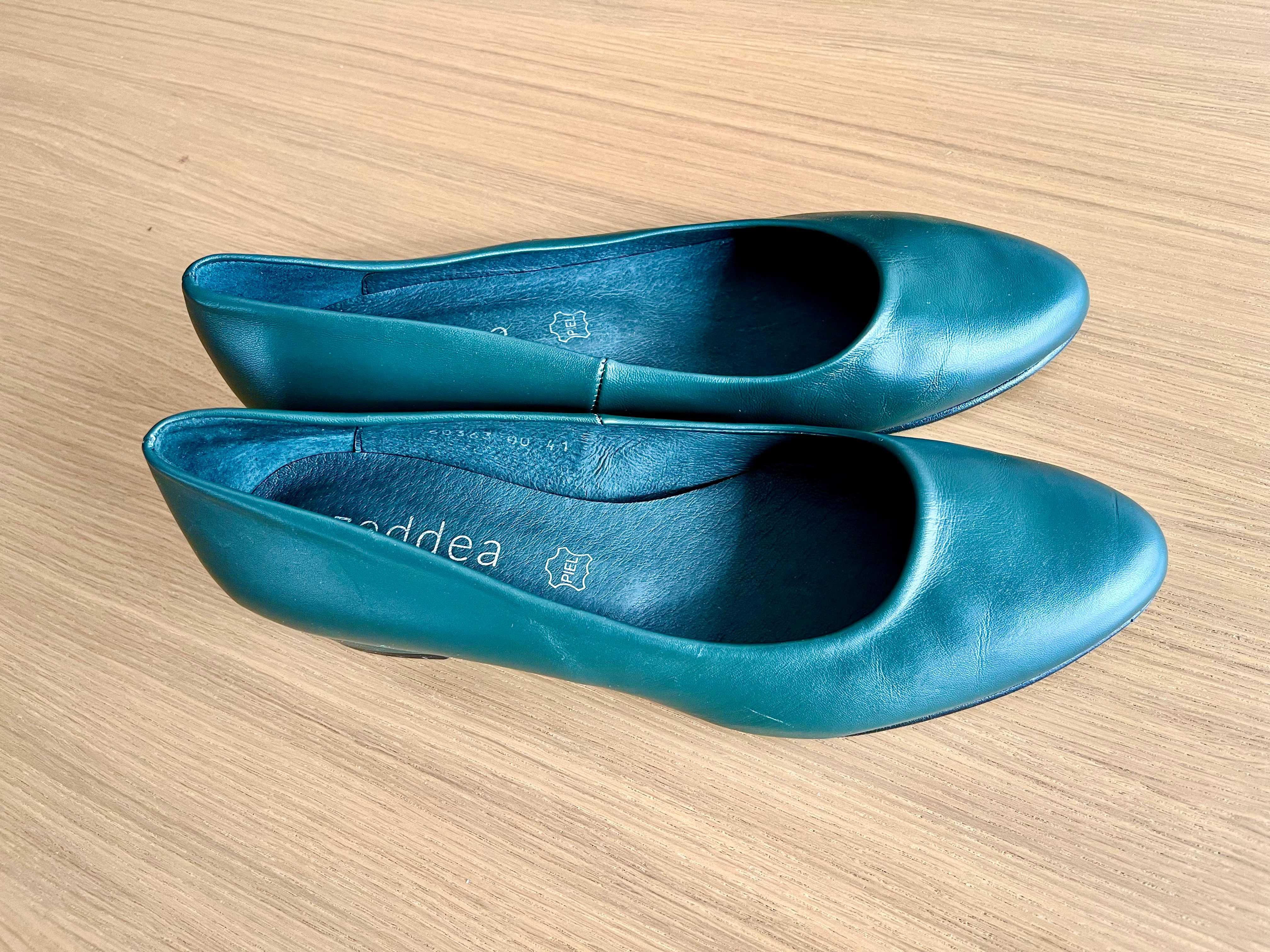 Sapatos Zeddea - cor verde garrafa