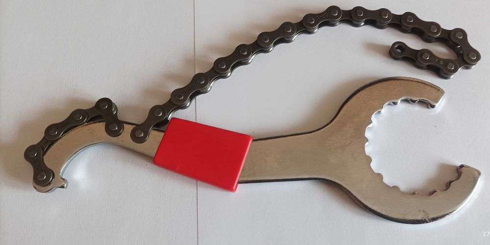 Klucz do kaset rowerowych - bacik. NOWY