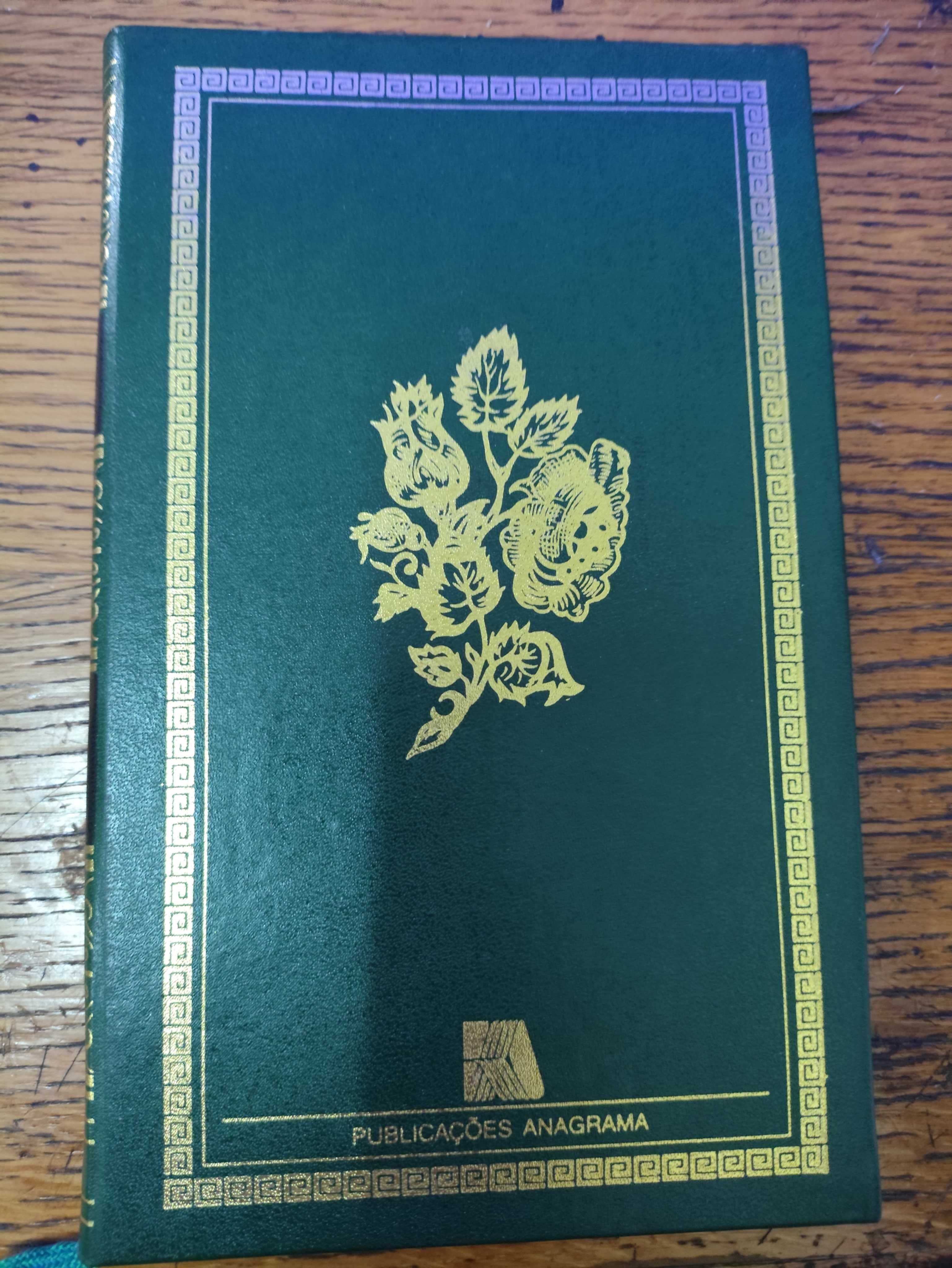 2 livros coleçao classicos anagrama Poesia