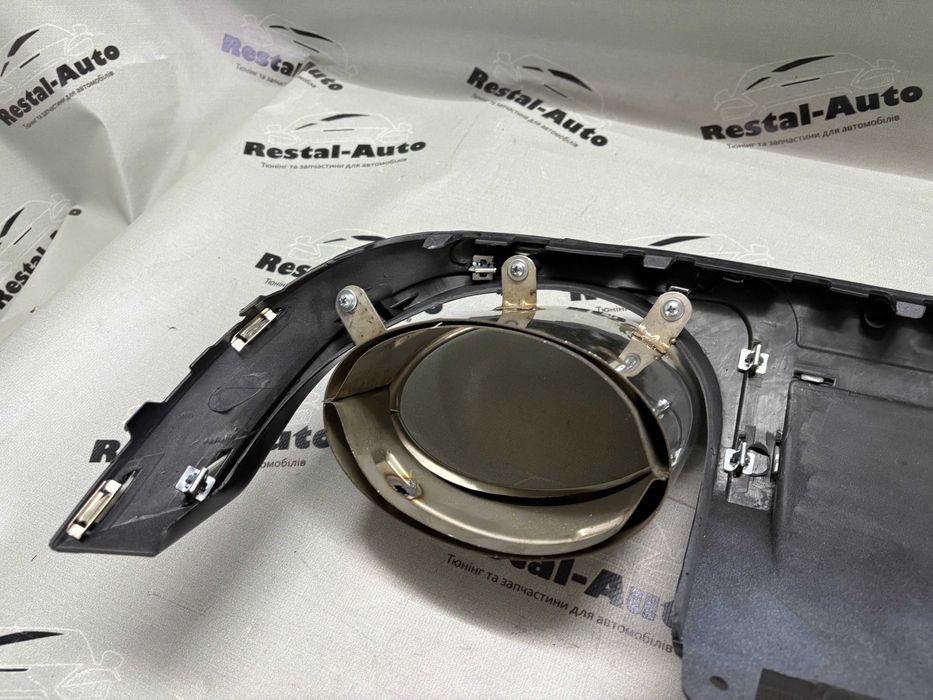 Дифузор заднього бампера RS4 стиль Black Silver Audi A4 B9 stock 16-20