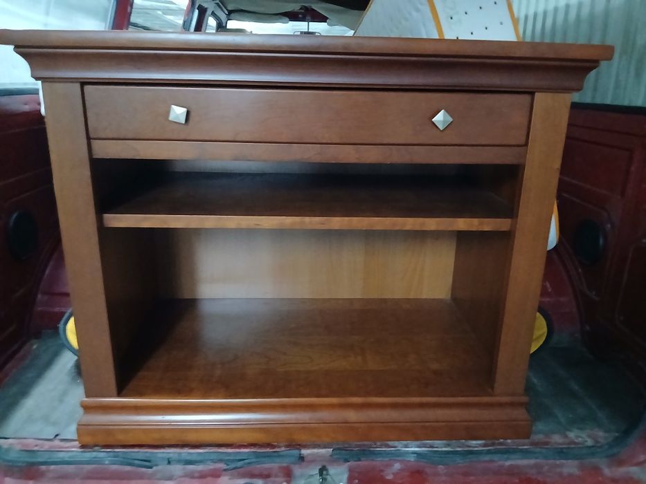 Mesa secretária ou móvel cómoda