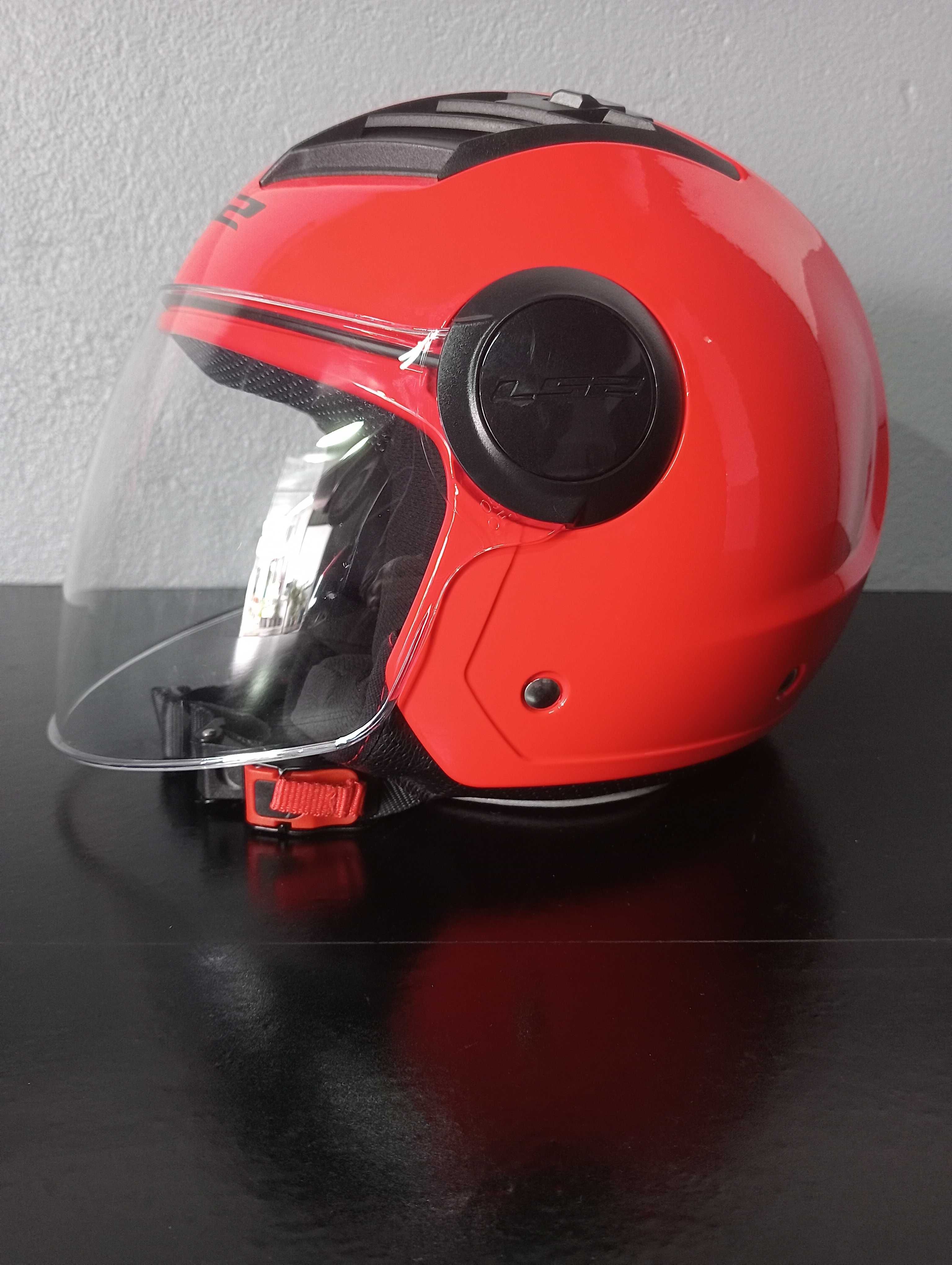 capacete de motociclo