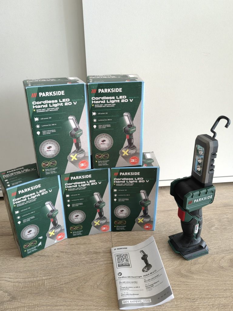 Акумуляторний світлодіодний прожектор Parkside PLHLA 20 C1 ліхтарик