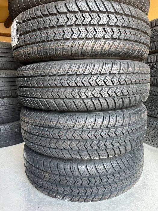 Комплект нової зимової гуми 205/75/16с + комплект дисків