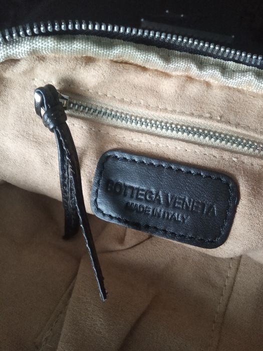 Продам клатч Bottega Veneta