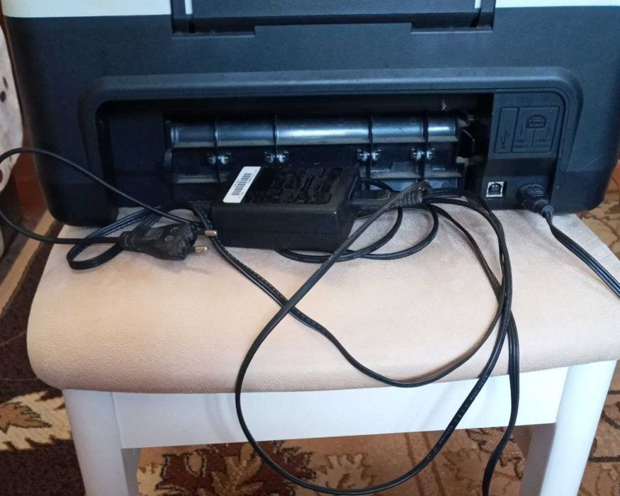 Принтер і сканер HP Deskjet F2180, кольоровий, струйний