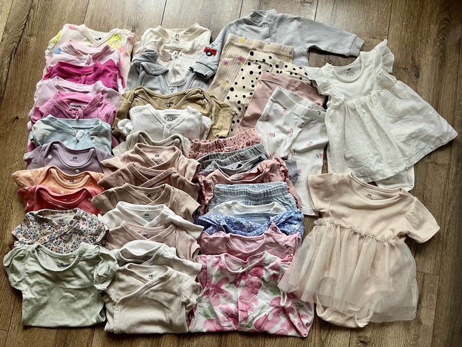 Paczka ubranek r.56 - ubrane raz lub nowe.