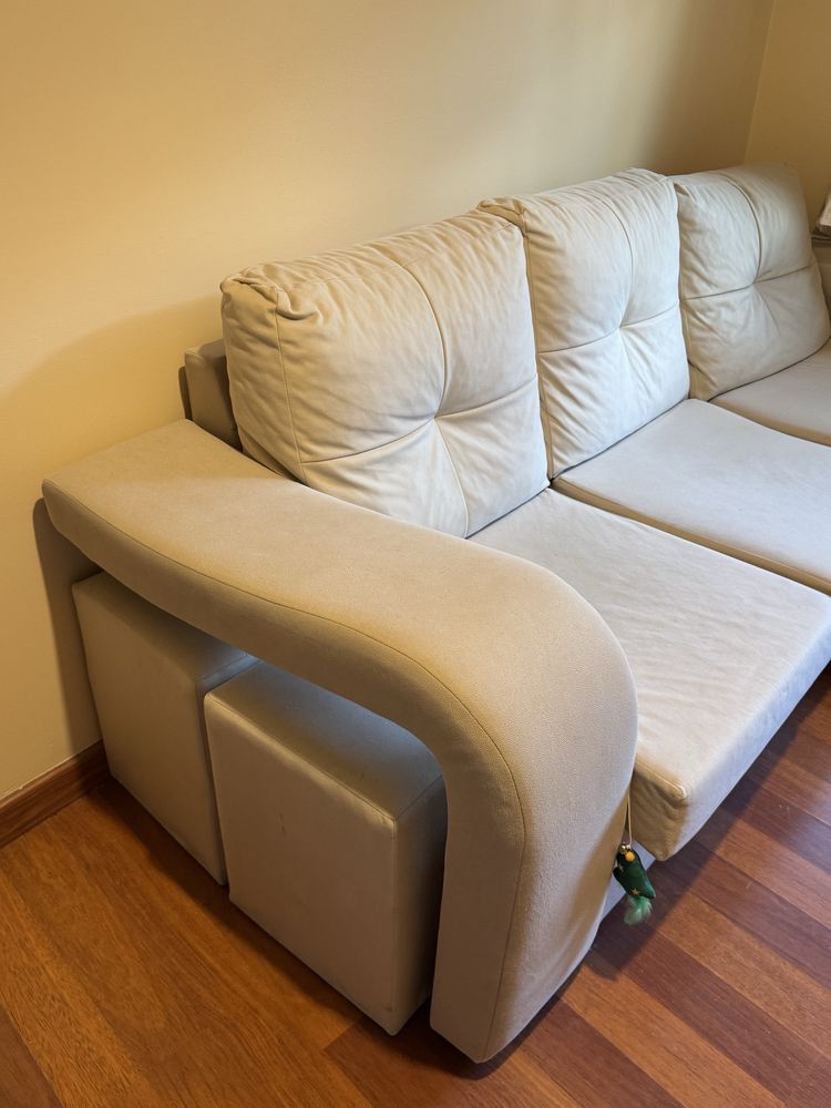 Sofá Bege Chaise Longue
