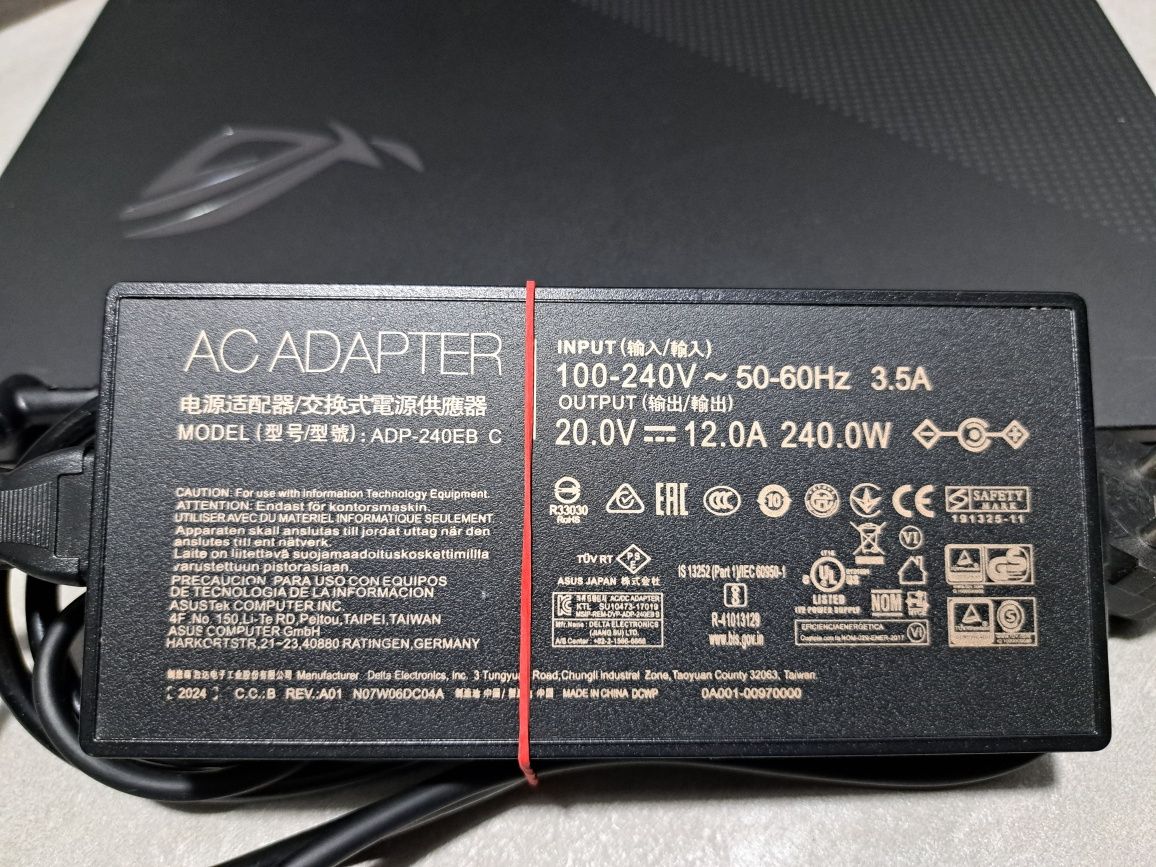 Ігровий ноутбук Asus G513 15.6" 16/256GB SSD RYZEN7 /RTX 3050 4GB!D919