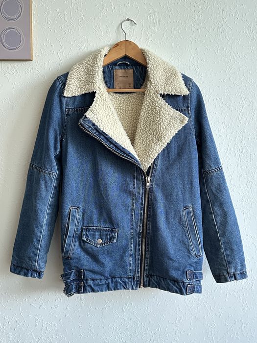 Утеплена джинсова куртка Pull&Bear
