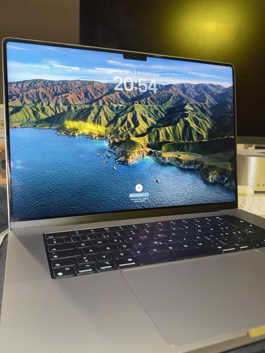 MacBook Pro 16” 2021 — M1 Pro (Excelente funcionamento)