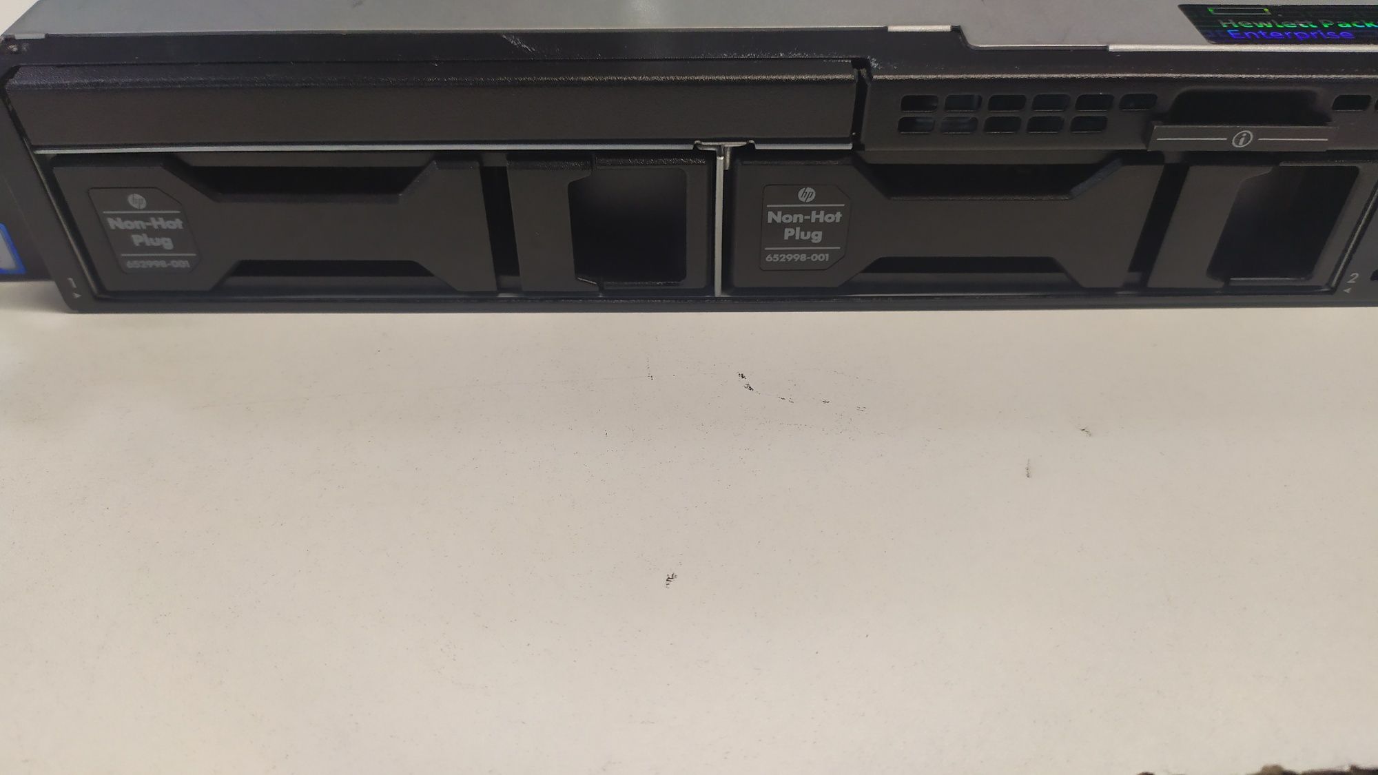 Servidor HP Proliant DL20 G9