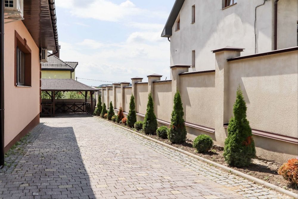 Продається Дуплекс в Угринові, 5 хв до м. Івано-Франківськ