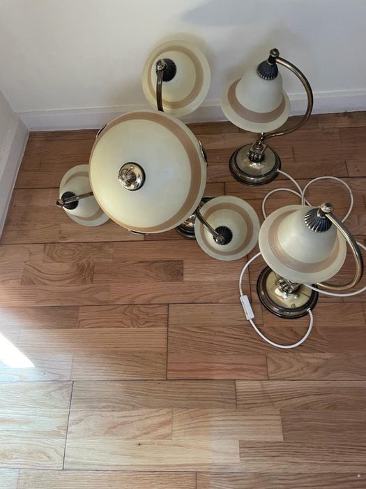 Candeeiro de teto e 2 de mesinhas