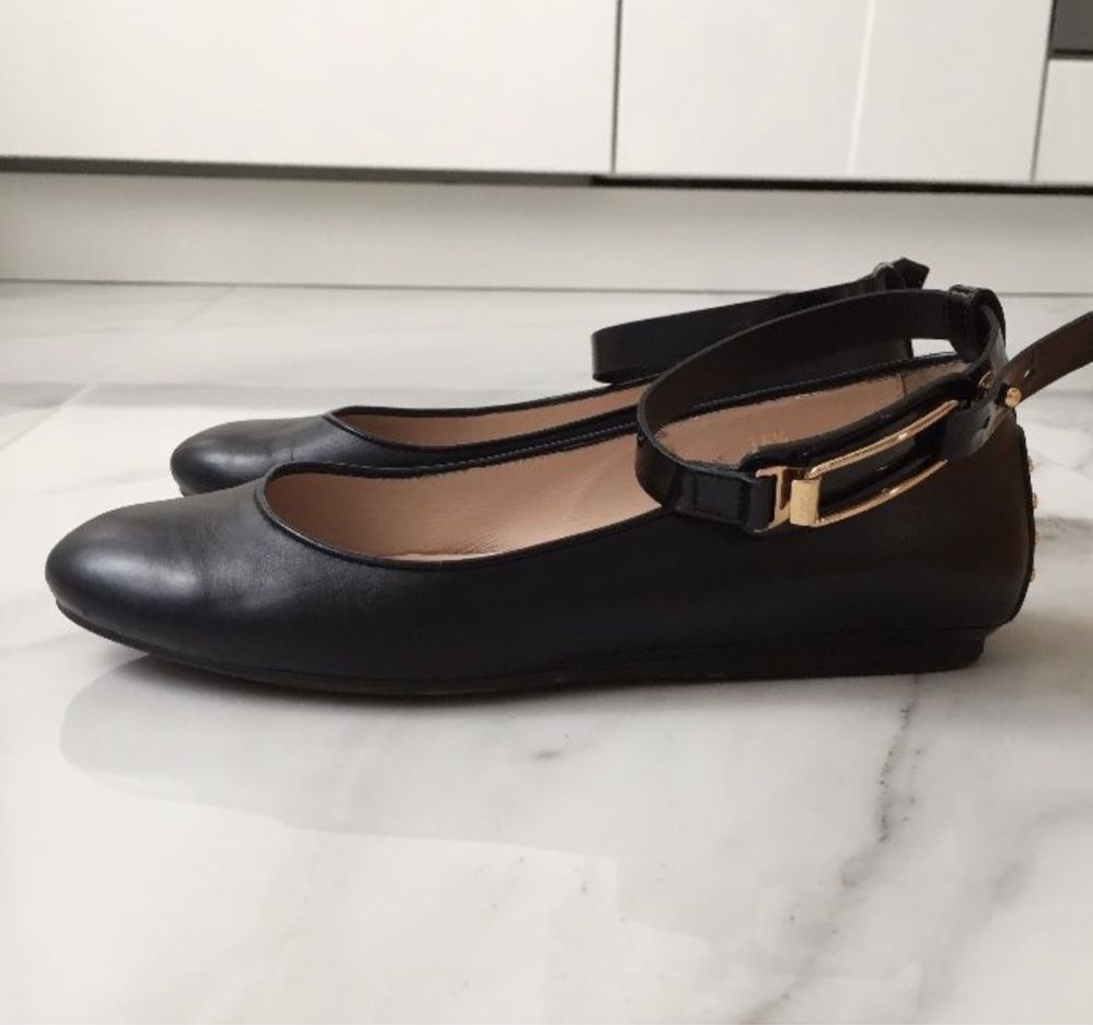 Чорні босоніжки балетки туфлі без каблука оригінал tods 36,5 розмір