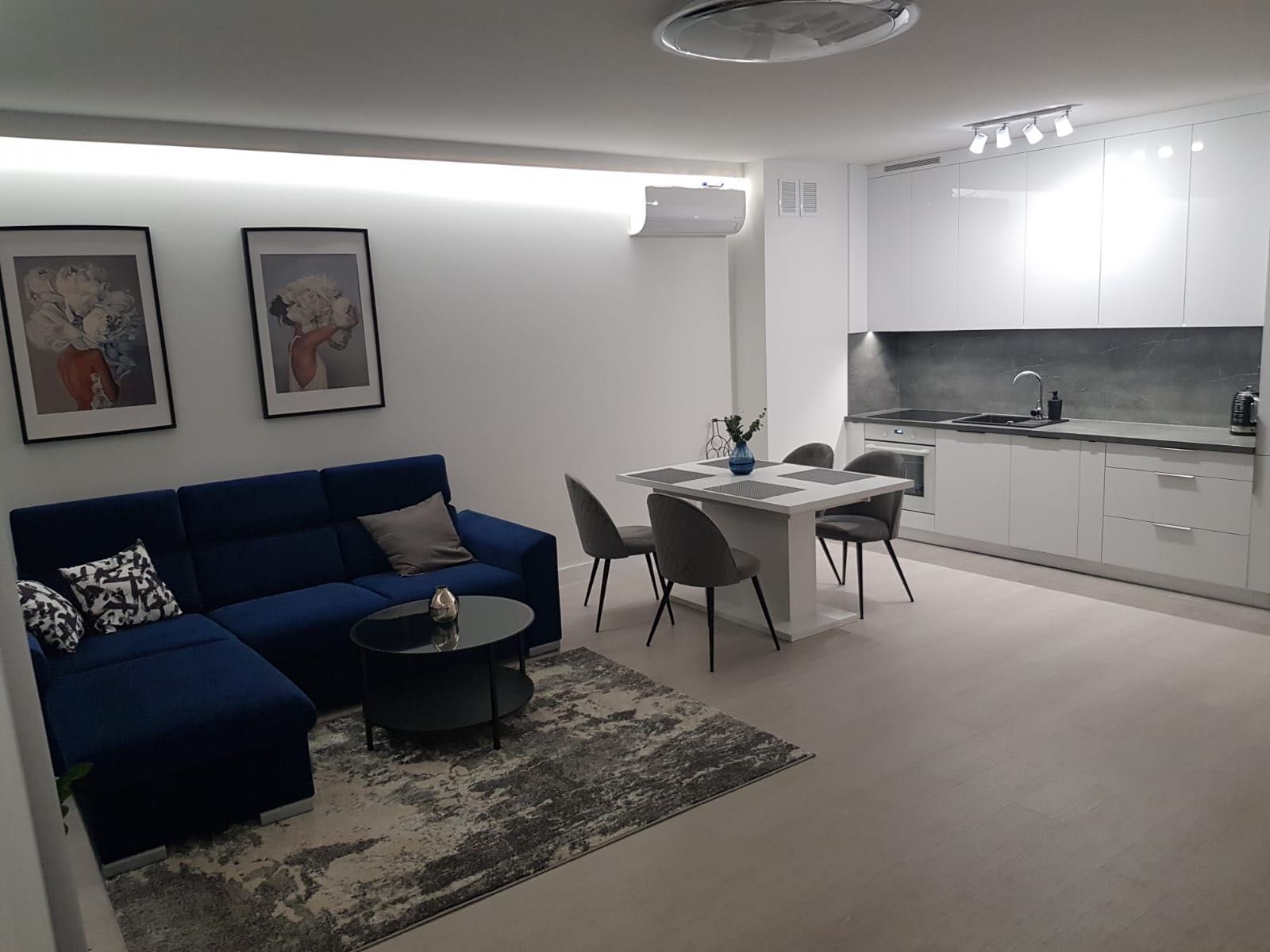 Luksusowy apartament na Starym Miescie