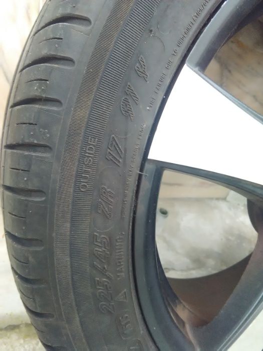 4 JANTES 17 + 1 Pneu Michelin como novo "NOVO PREÇO"