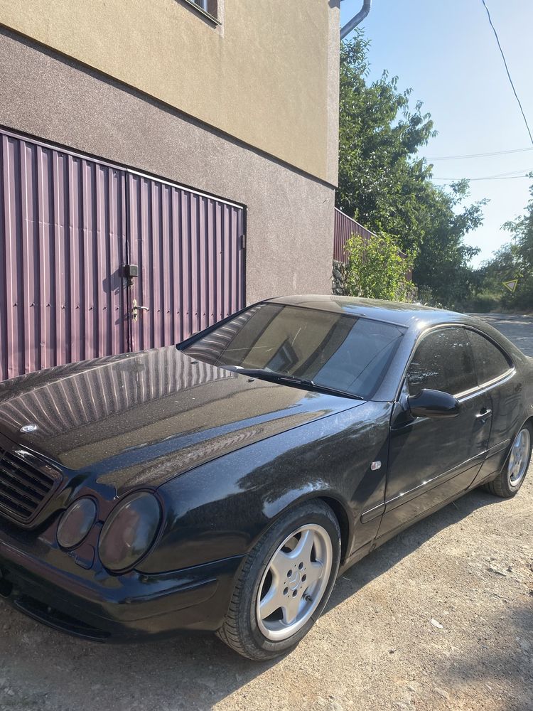 Мерседес clk 208 2.0 g