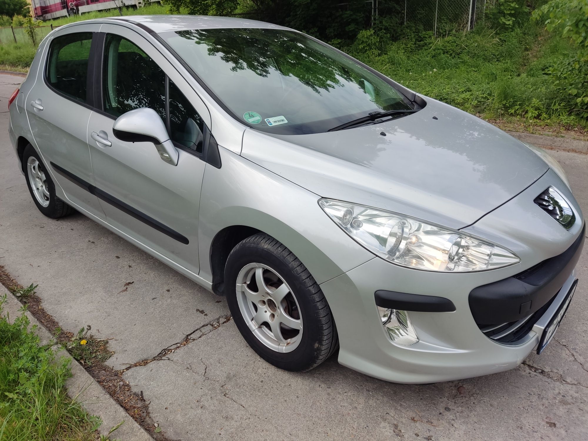 Peugeot 308 1.4 benzyna