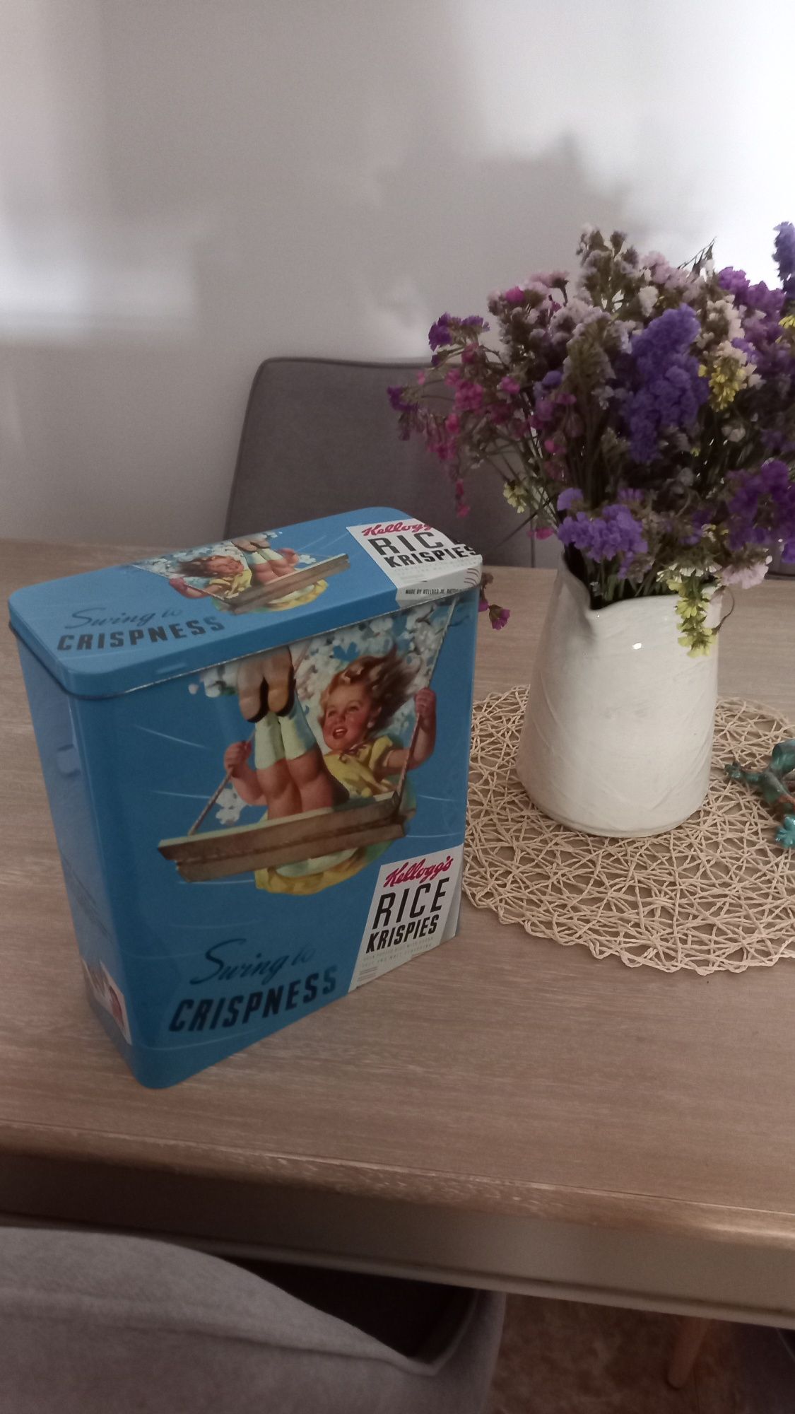 Lata para cereais vintage