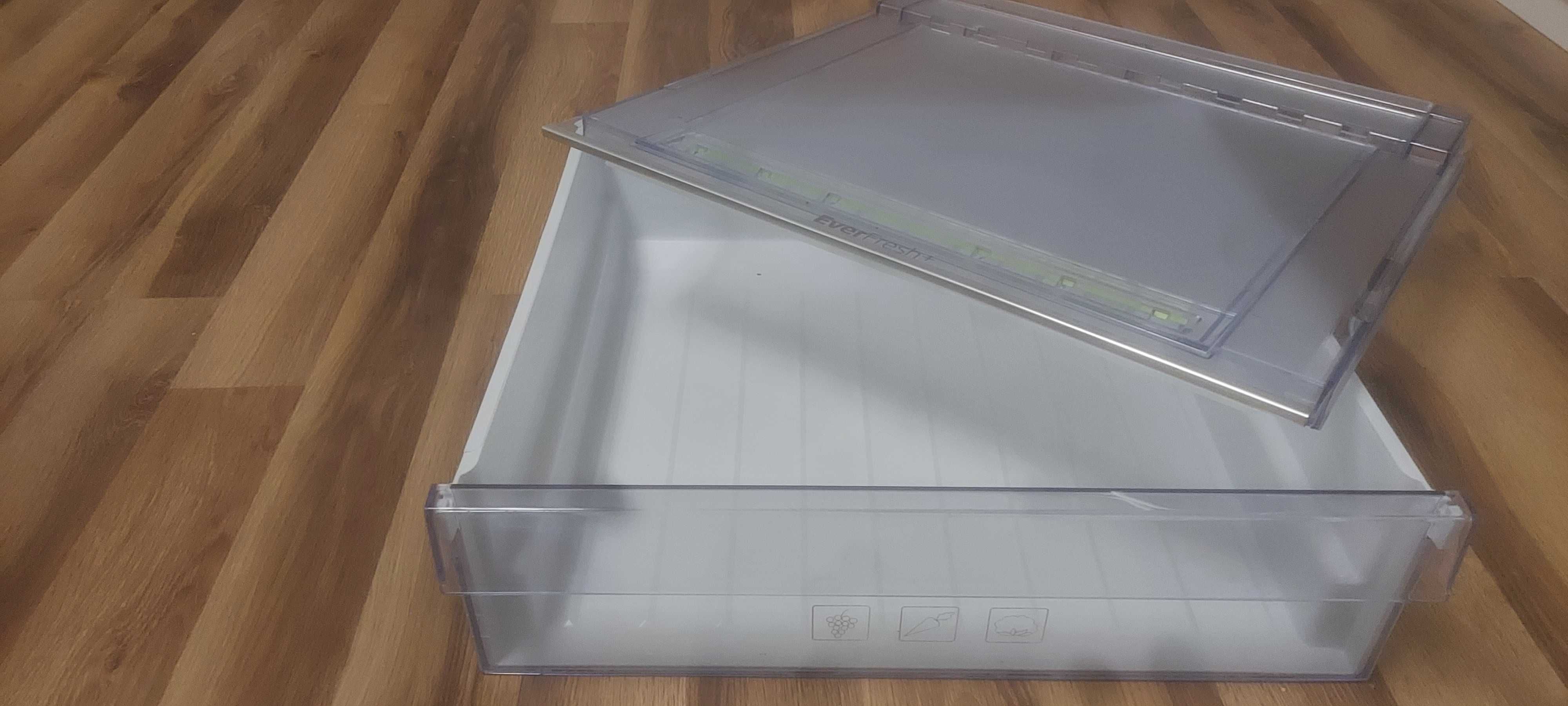 Półki i szuflady do lodówki BEKO RCNA365K20ZX