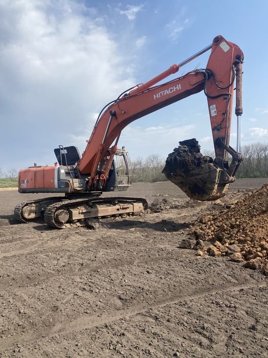 Услуги аренда экскаватора