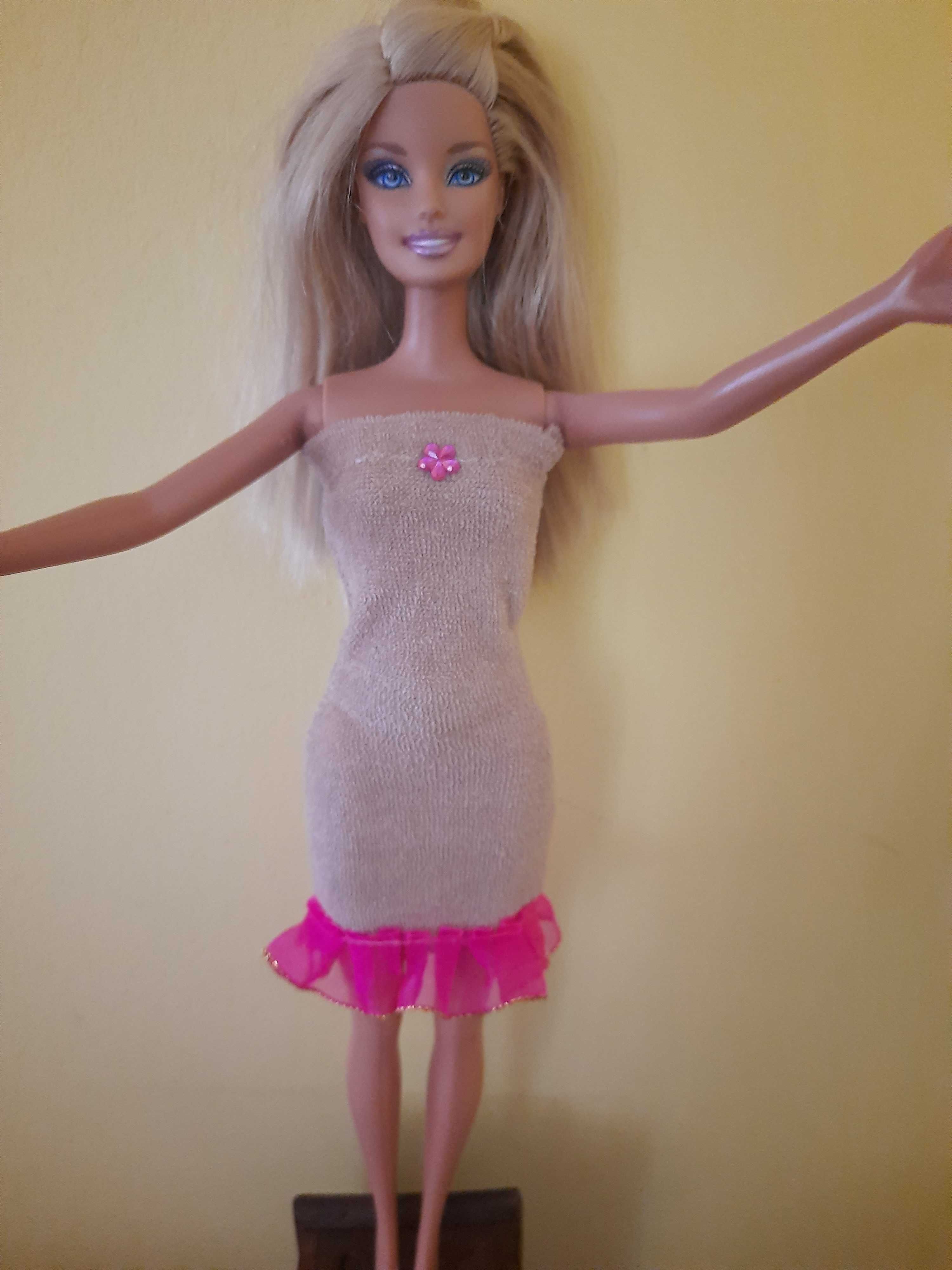 Suknia dla lalki Barbie