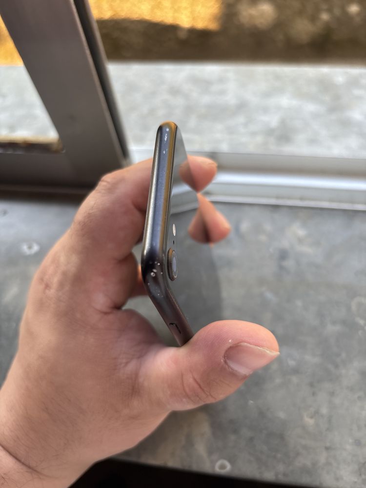 Iphone SE perfeito estado