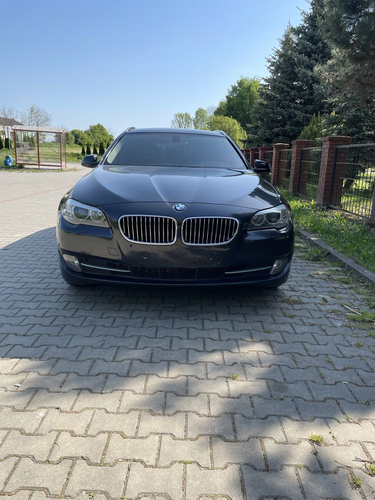 Bmw f11 2.0 d manual