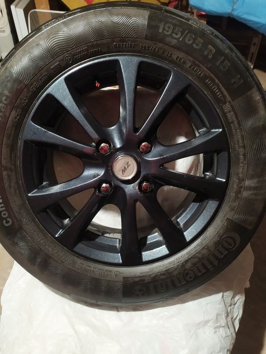 Продам диски R15 с резиной!