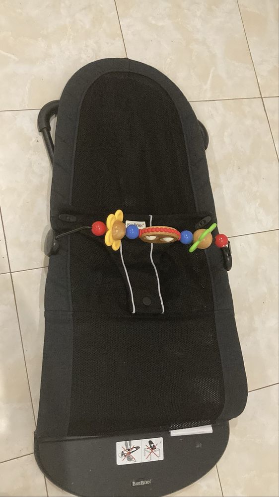 Esperguiçadeira de bébé da BabyBjorn