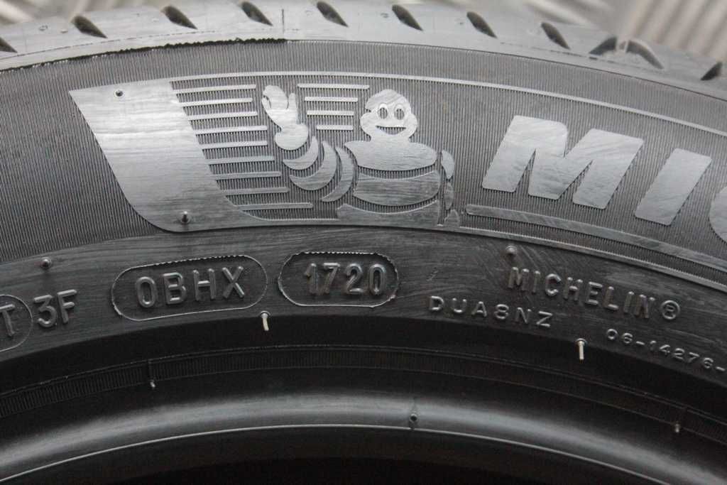 215/55/17 Michelin Primacy 4 S1 215/55 R17 94V 2020r