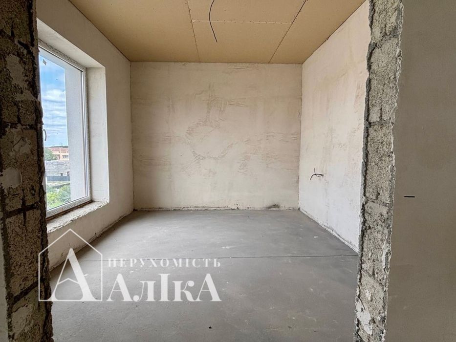 Продам 2-кімнатну квартиру в зданій новобудові