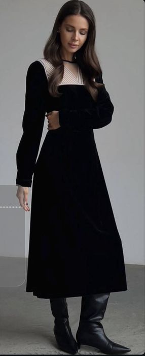 Жіноча вечірня сукня