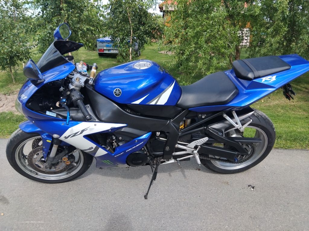 Yamaha R1 RN09 02r Oryginał