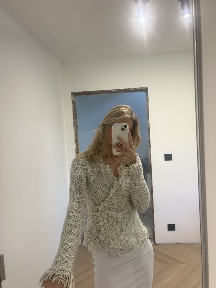 Piękny sweter boho
