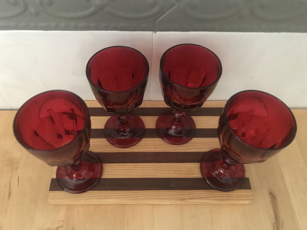Conjunto 4 copos vermelhos