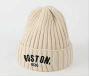 Шапка бежева Boston