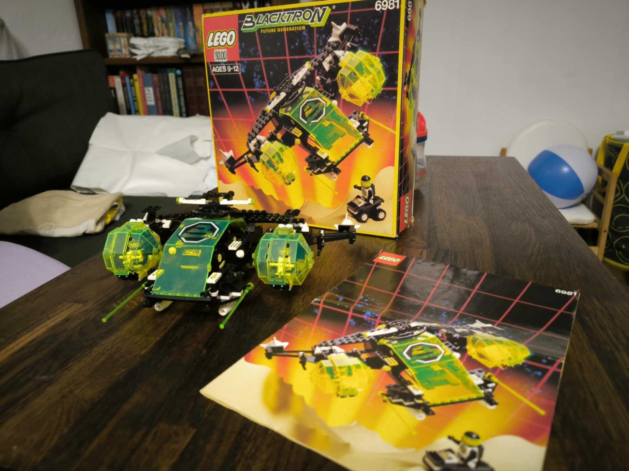 Lego Space Blacktron II 6981 ,,Aerial Intruder"