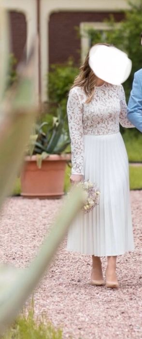 Весільна сукня Must Have