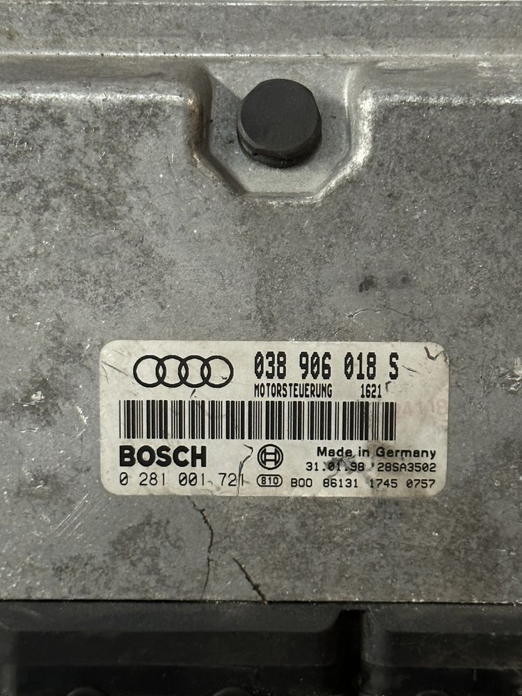 Блок керування двигуном Audi A4 1.9 TDI (1994-2001) 038906018S