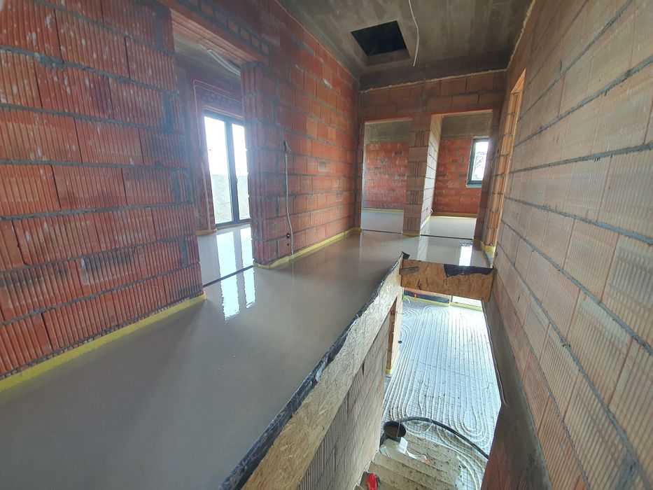 Posadzki, wylewki anhydrytowe na ogrzewanie podłogowe