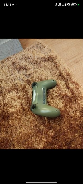 PS4 pro 1000g,comando original com carregador e jogos