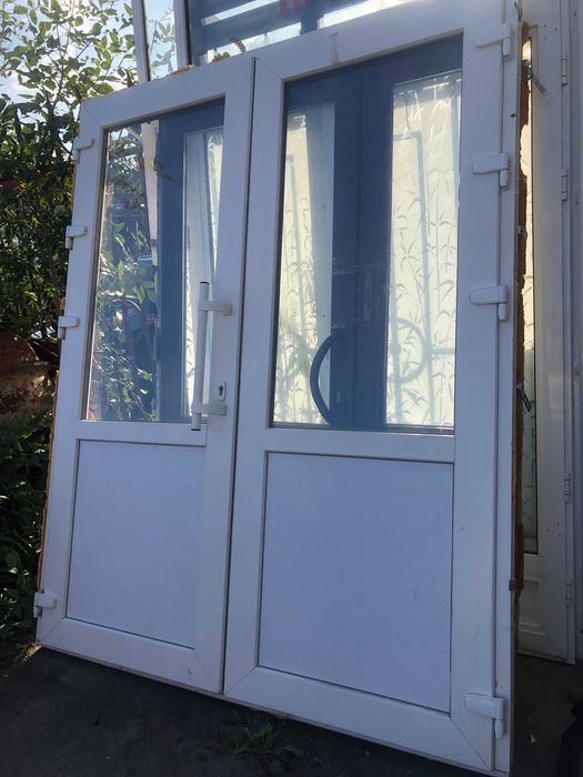 ДВЕРЬ двойная входная группа REHAU размер 2250 выс 1790 ширина