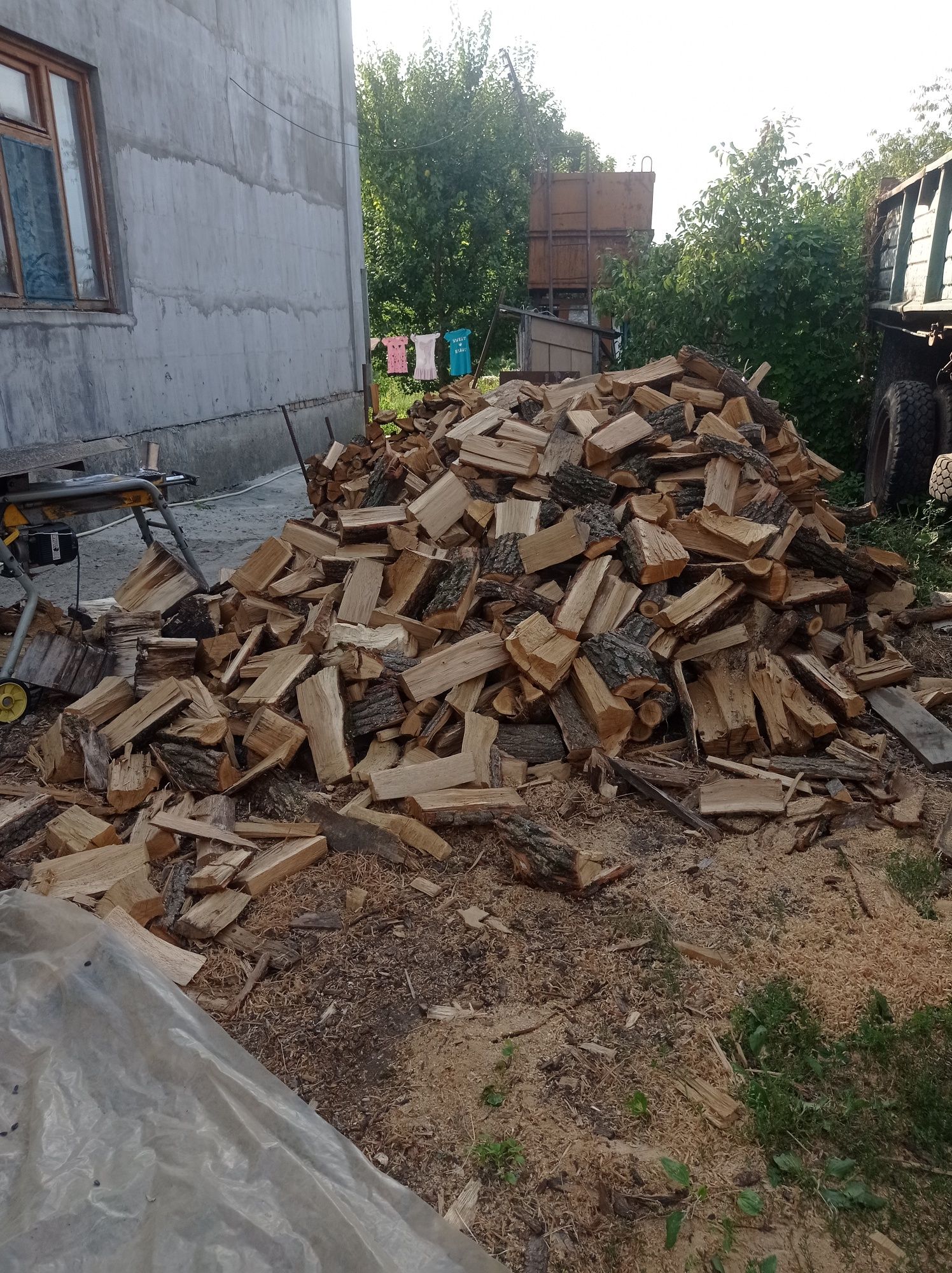 Продам Дрова дуб, Сосна, Тополя, Верба, Акація рубані сухі