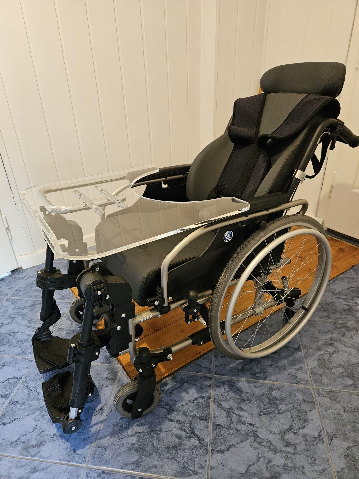 Wózek inwalidzki specjalny Vermeiren V300
