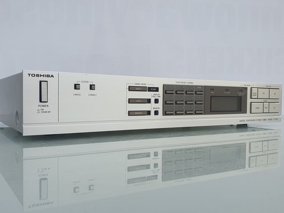 Tuner radiowy Toshiba ST-S30 Vintage