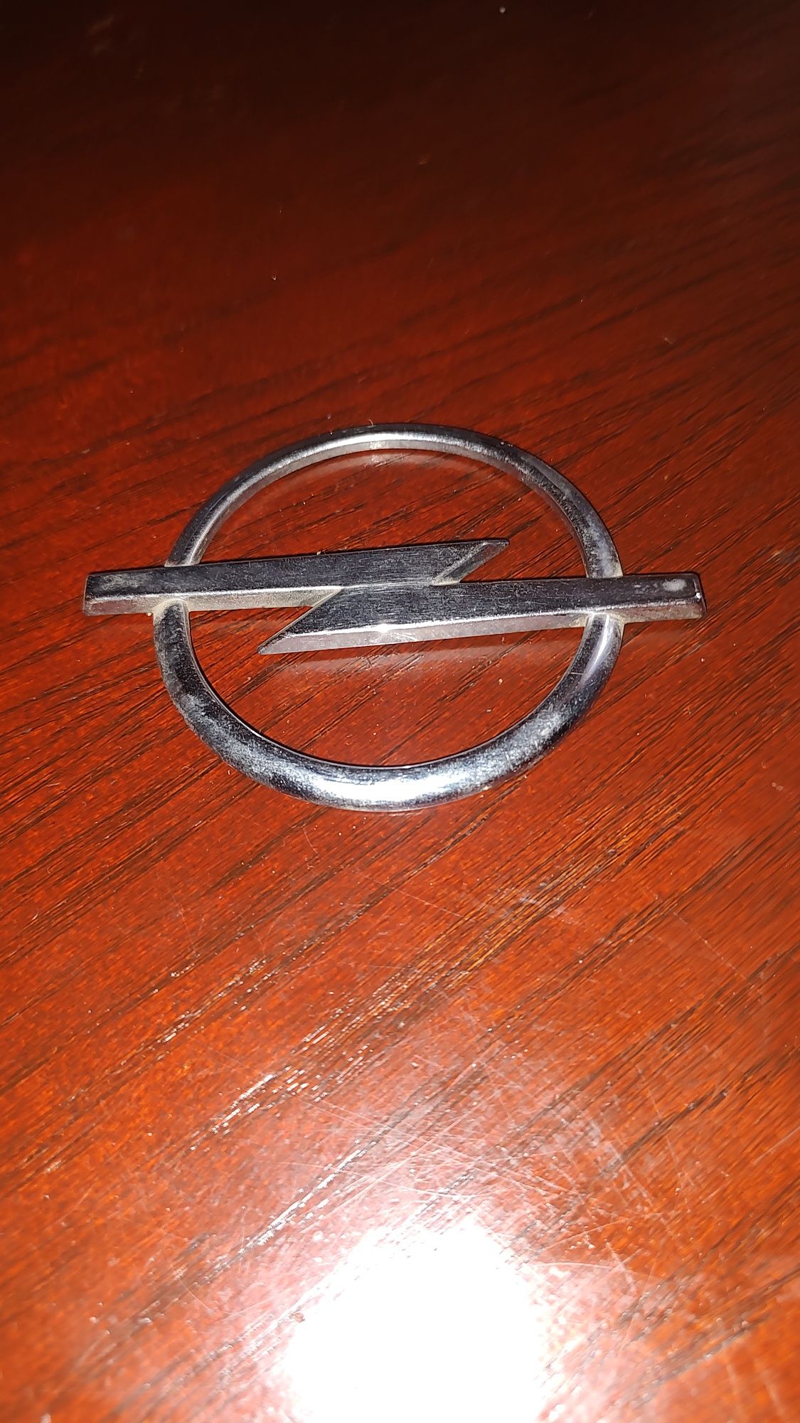 Emblemat Opel Logo na klape